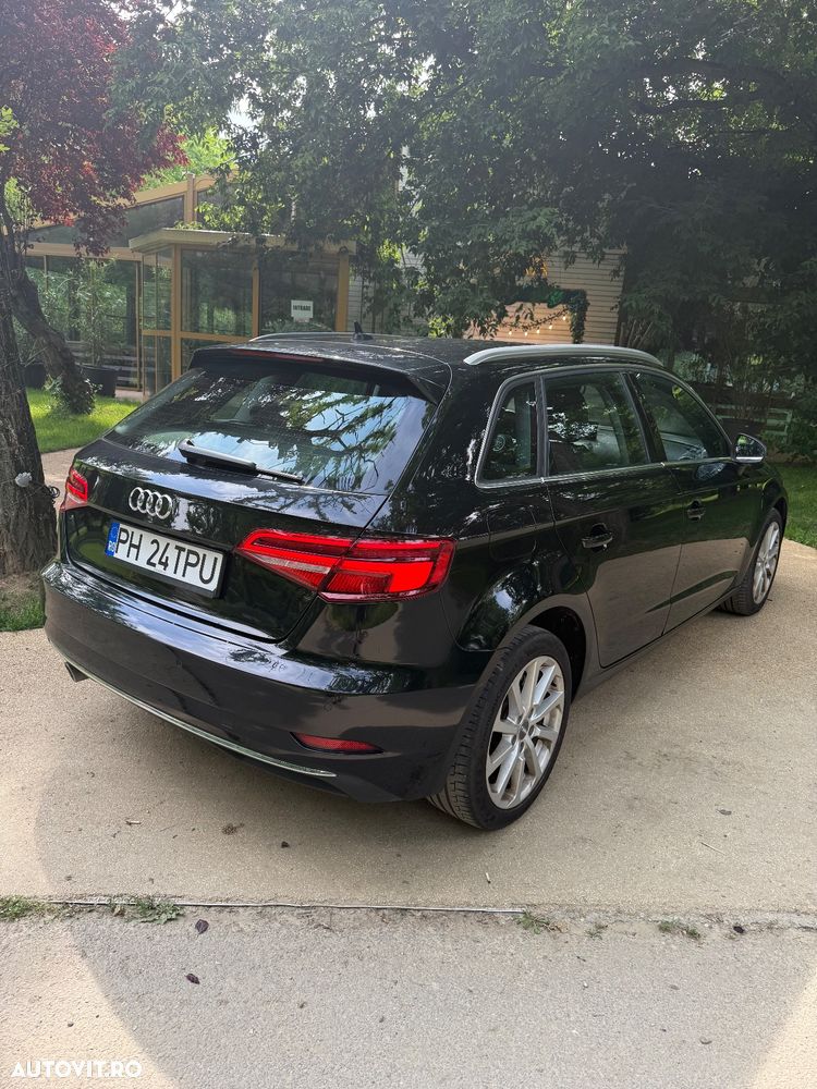 Audi A3 1.6 TDI Sportback S tronic - 12