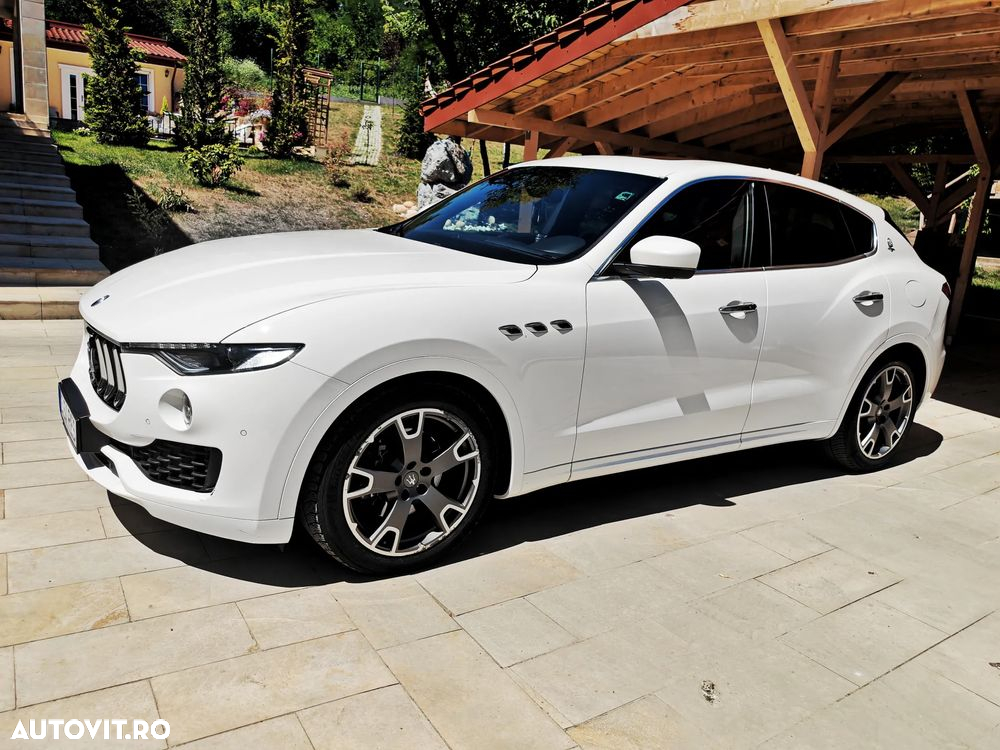 Maserati Levante - 10