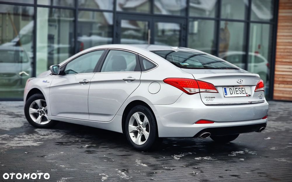 Hyundai i40 1.7 CRDi Comfort + - 26