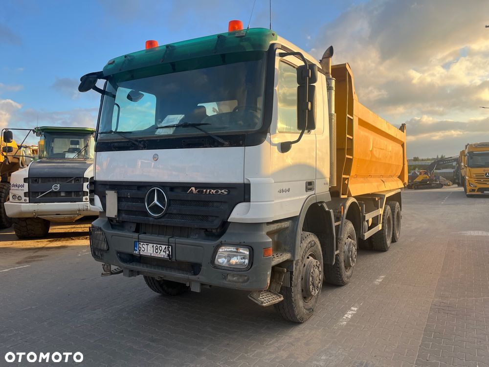 Mercedes-Benz Actros - 5
