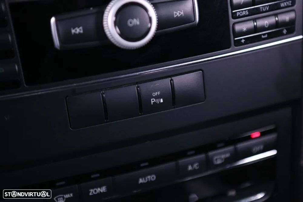 Mercedes-Benz E 250 CDi Avantgarde BlueEfficiency - 18