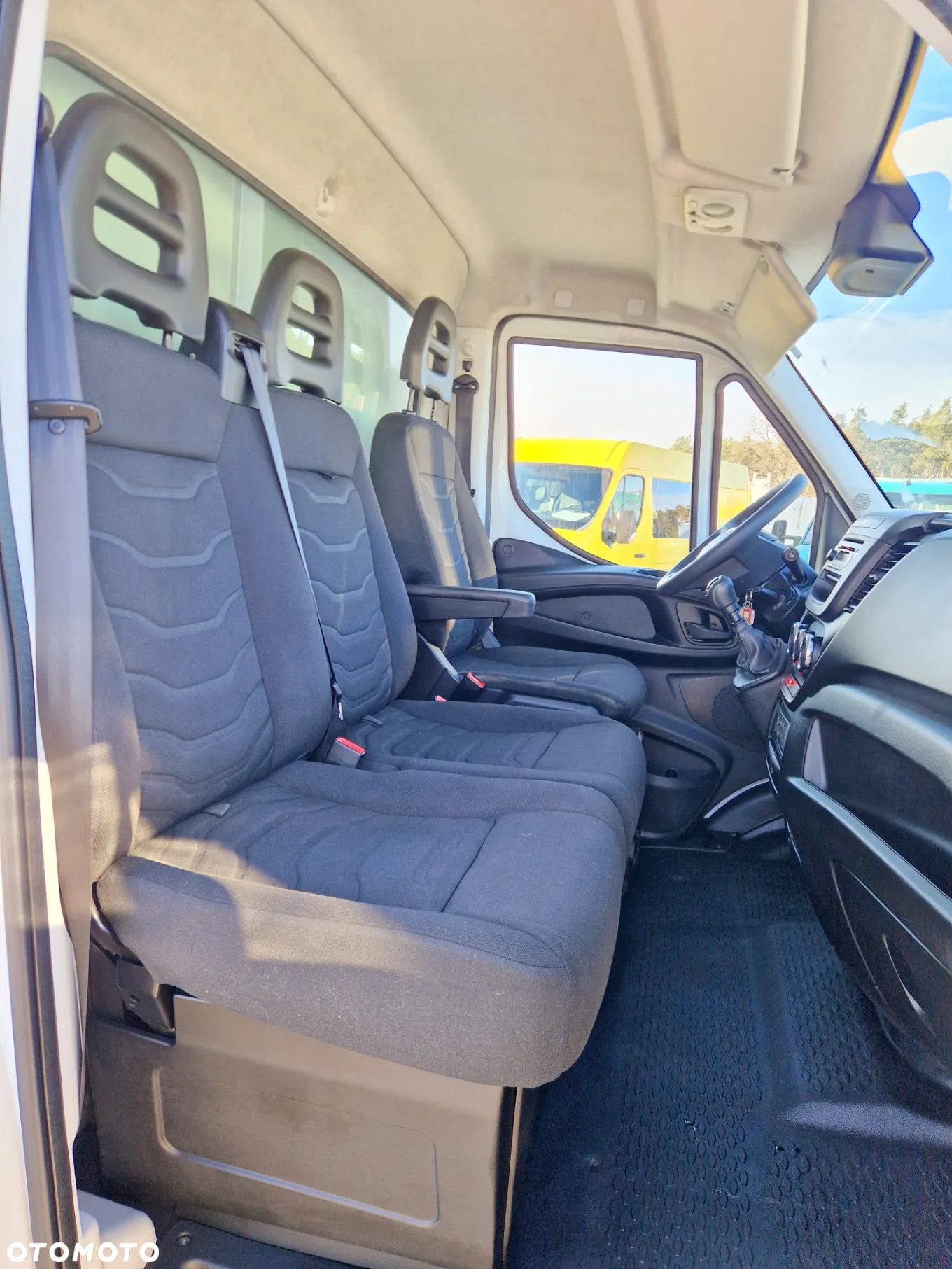 Iveco 35S17 3,0 HPI 170 KONNA CHŁODNIA THERMO KING IZOTERMA KONTENER 4,2M WINDA KLIMA WEBASTO GWARANCJA - 19