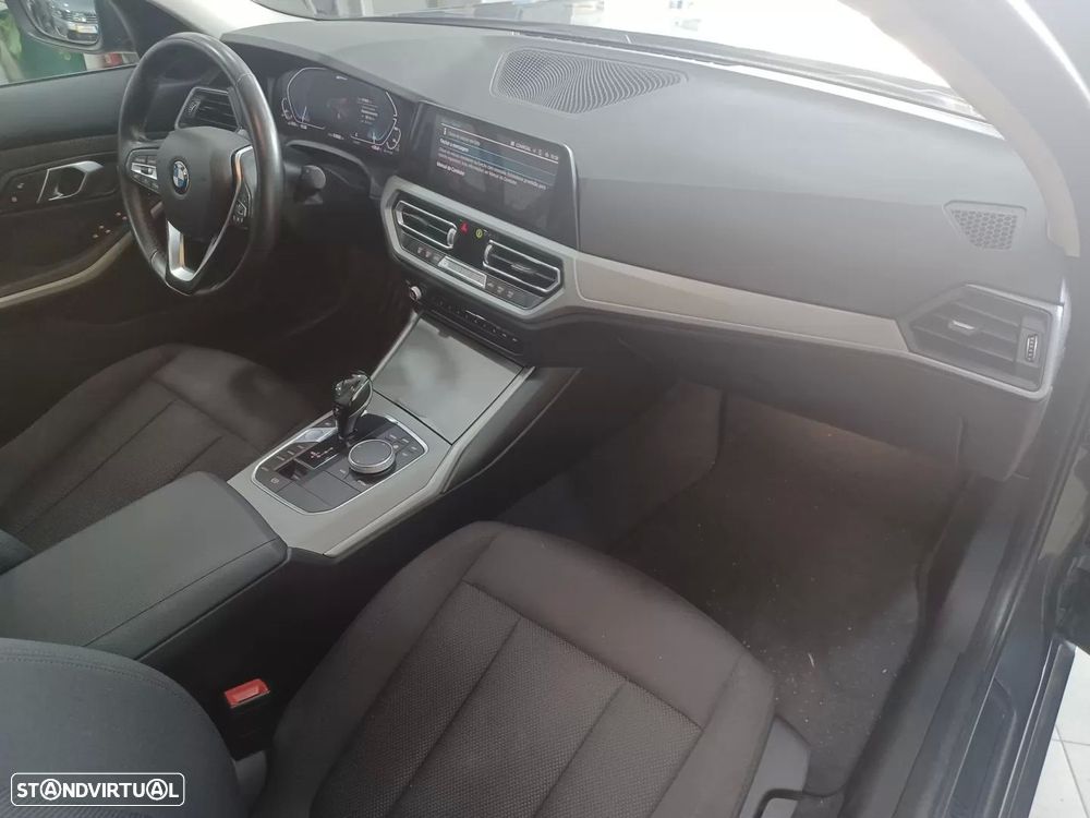 BMW 330 e Corporate Edition Auto - 27