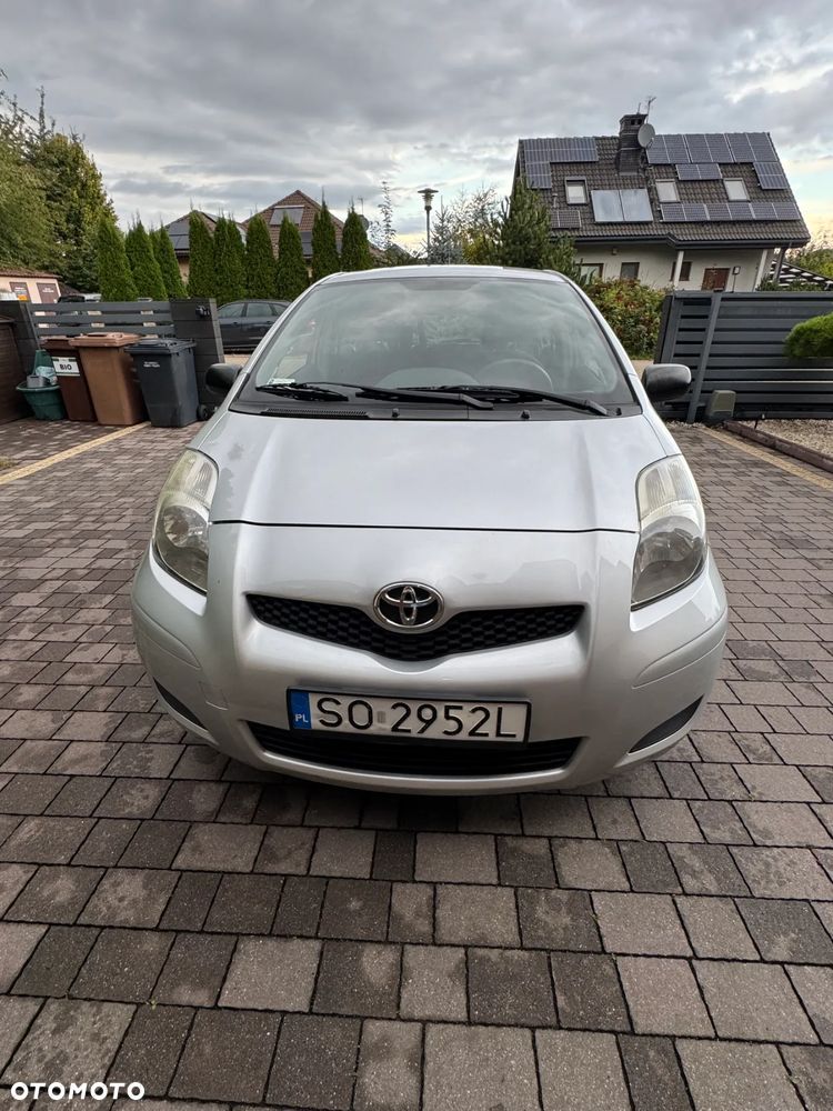 Toyota Yaris - 6