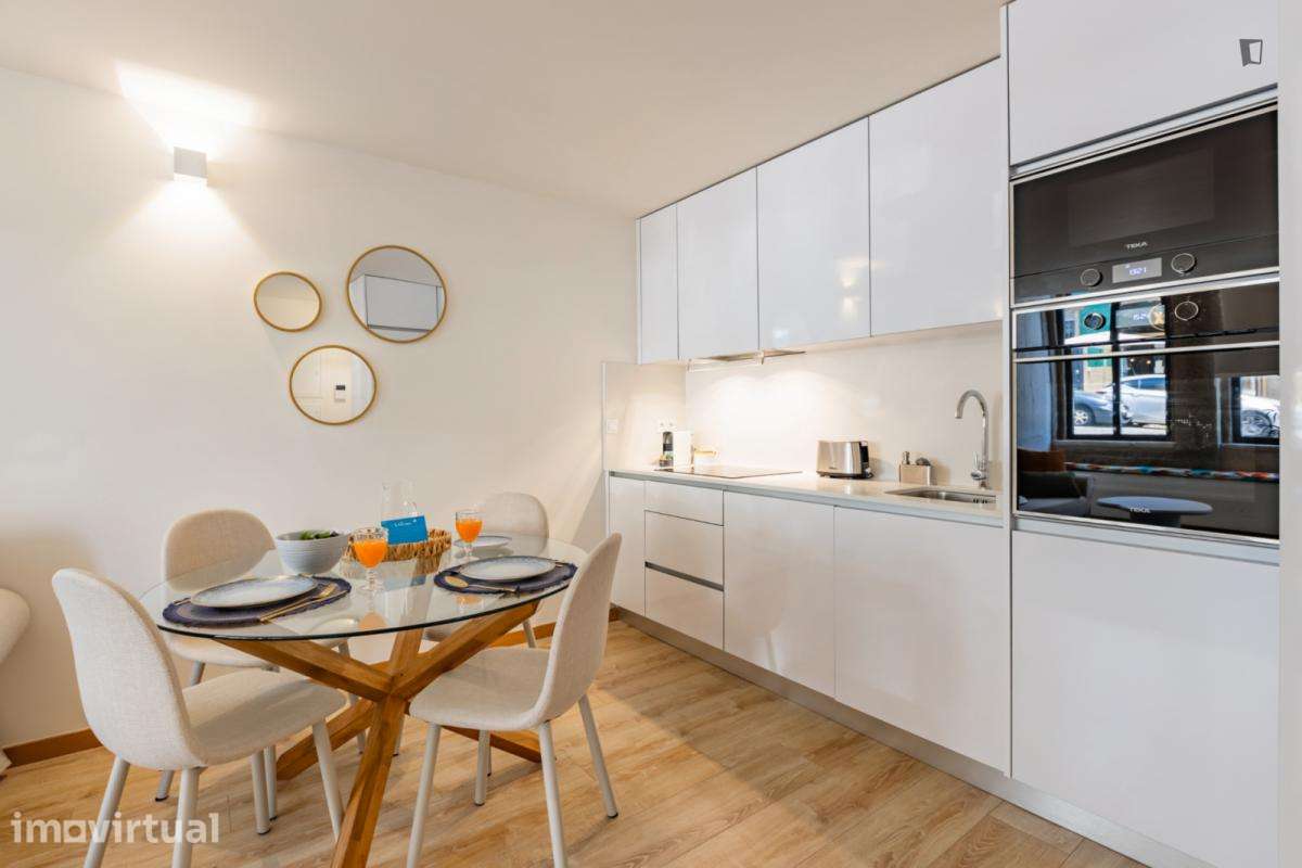 Apartamento com 2 quartos - localizado em Bonfim Porto - Grande imagem: 2/44