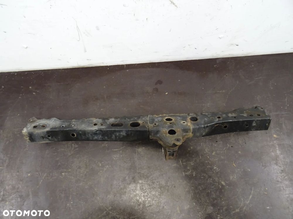 TOYOTA AURIS 06-09 1.4 D4D BELKA SILNIKA PRZÓD DOLNY - 1