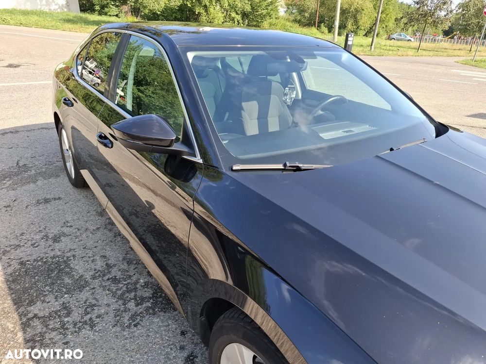 Skoda Superb 2.0 TDI Style - 5