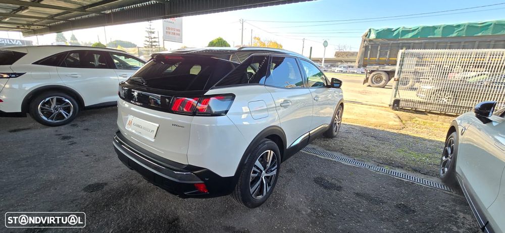 Peugeot 3008 Plug-In Hybrid 225 e-EAT8 Allure Pack - 6