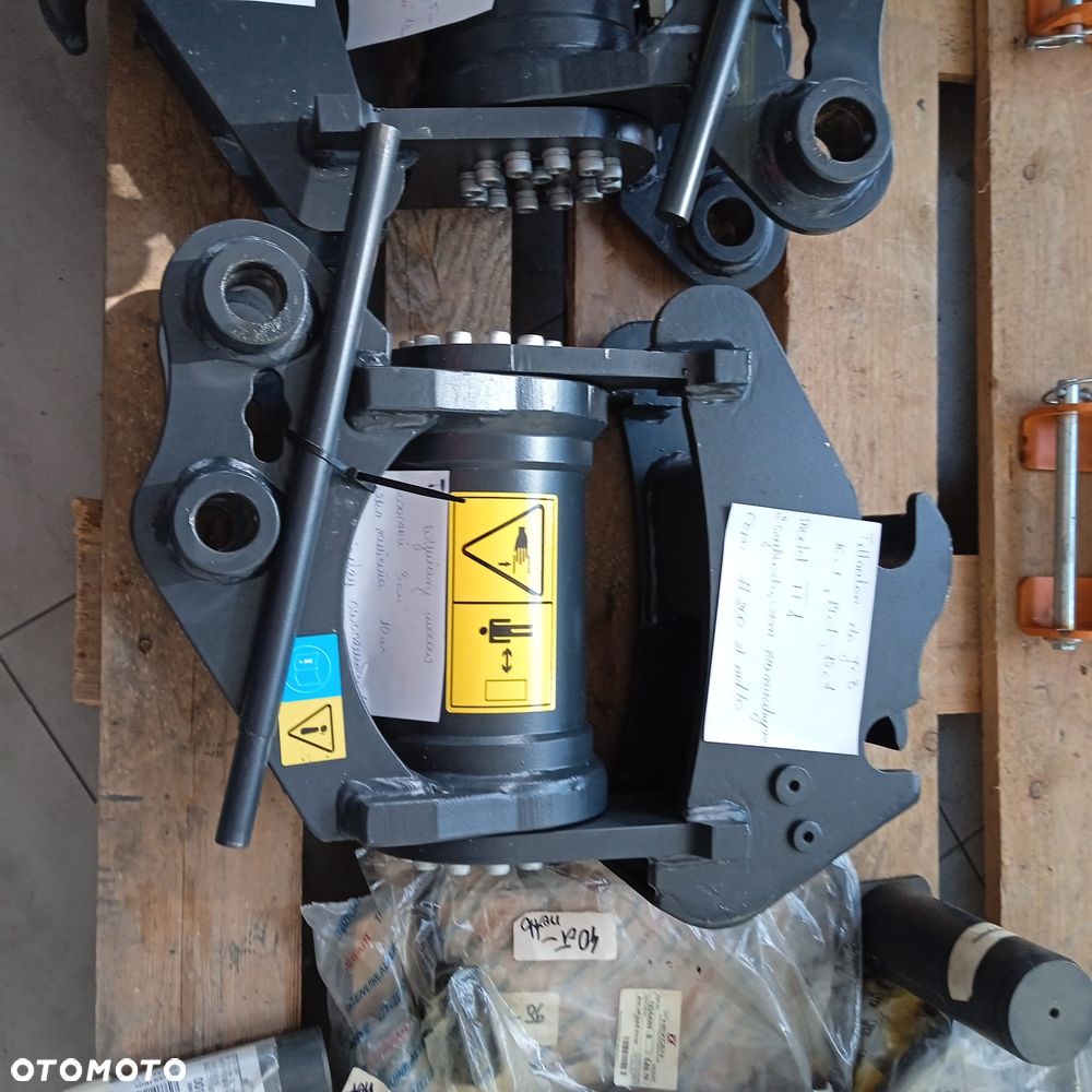 TILTRATON DO MINI-KOPARKA JCB 8025, 8026, 803 DOSTĘPNY OD RĘKI - 4