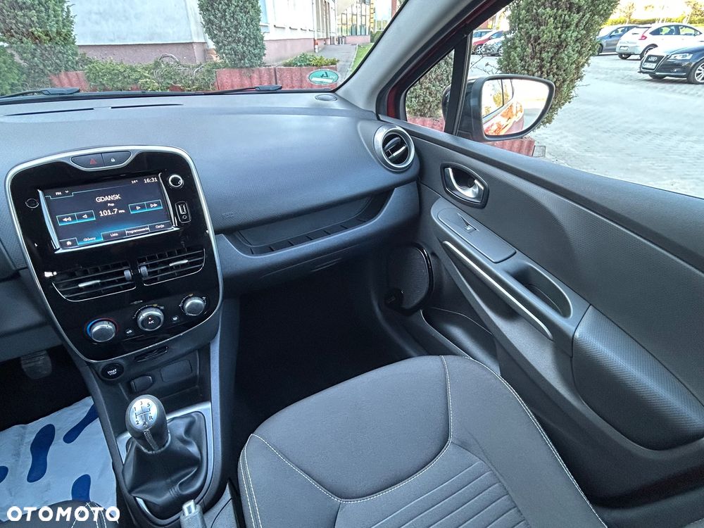 Renault Clio TCe 90 Limited - 22