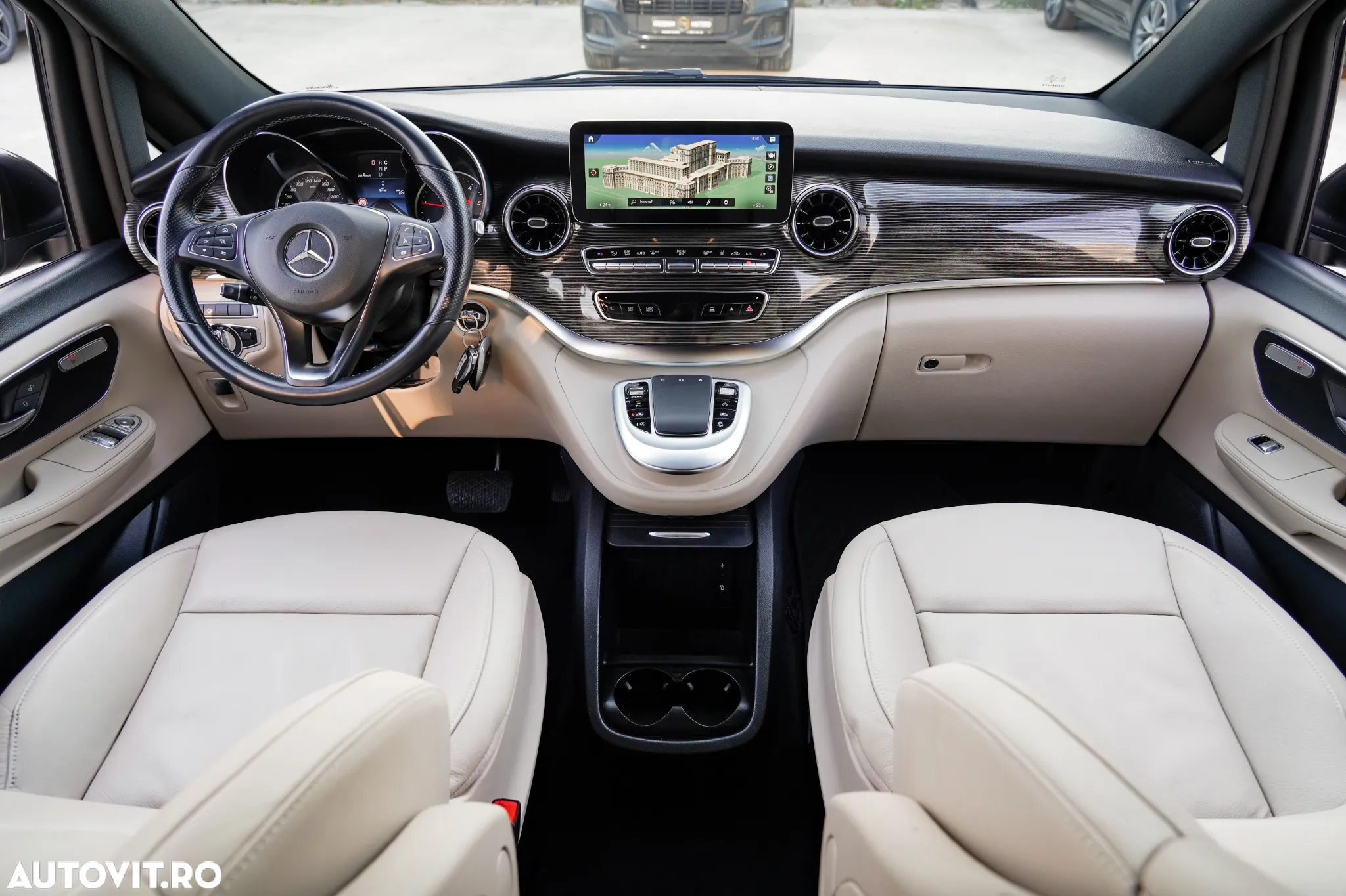 Mercedes-Benz V 250 d extralang 4Matic 9G-TRONIC Avantgarde Edition 2023 - 3