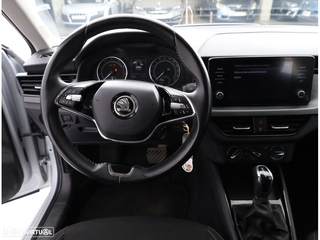 Skoda Kamiq 1.0 TSI DSG - 28