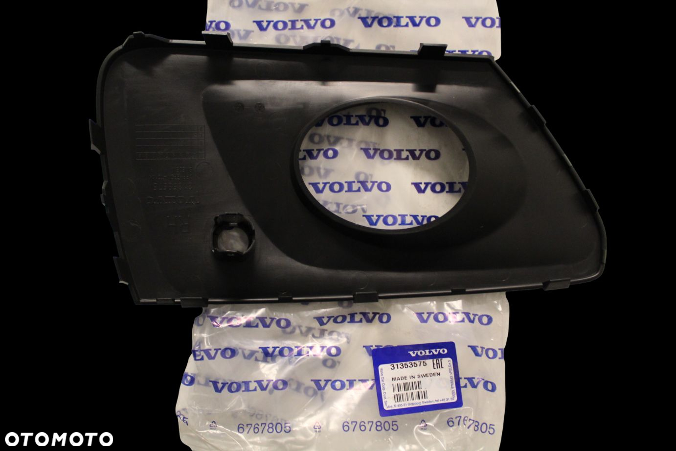 VOLVO XC70 przednia prawa kratka w zderzak OE 31353575 - 3