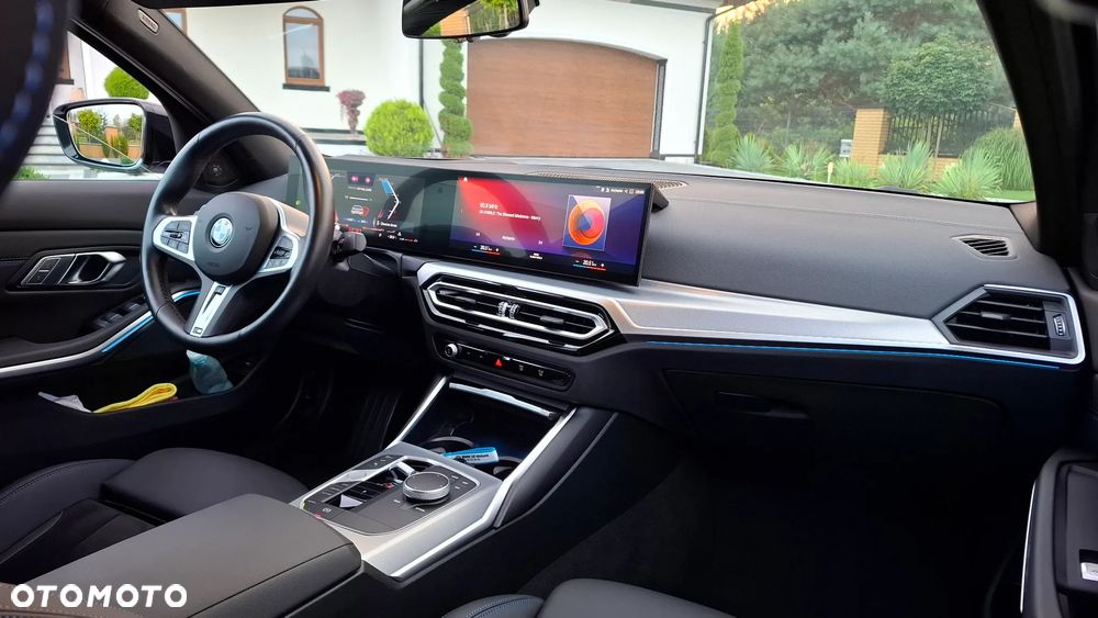 BMW Seria 3 320d xDrive mHEV M Sport - 33