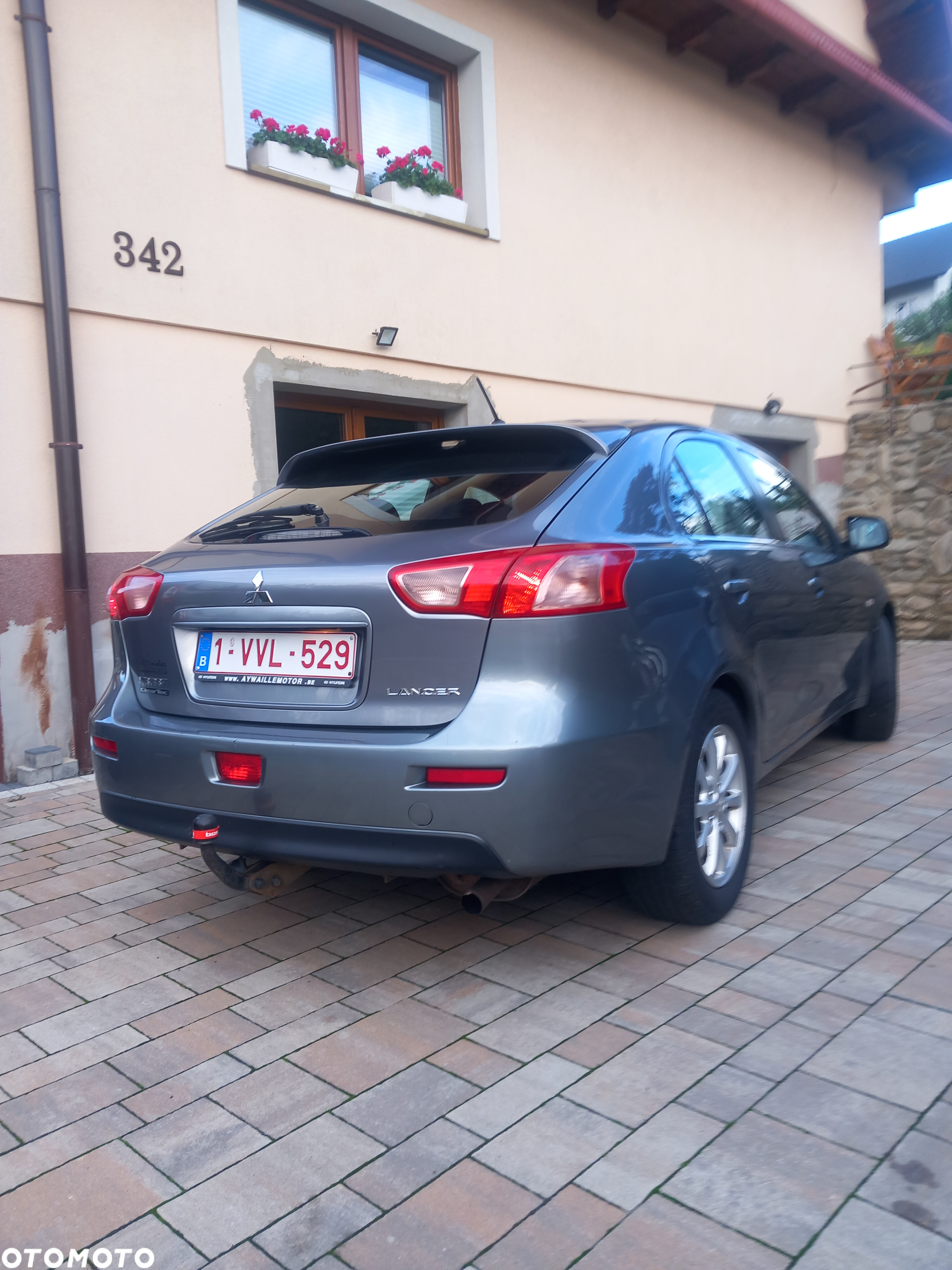 Mitsubishi Lancer - 2