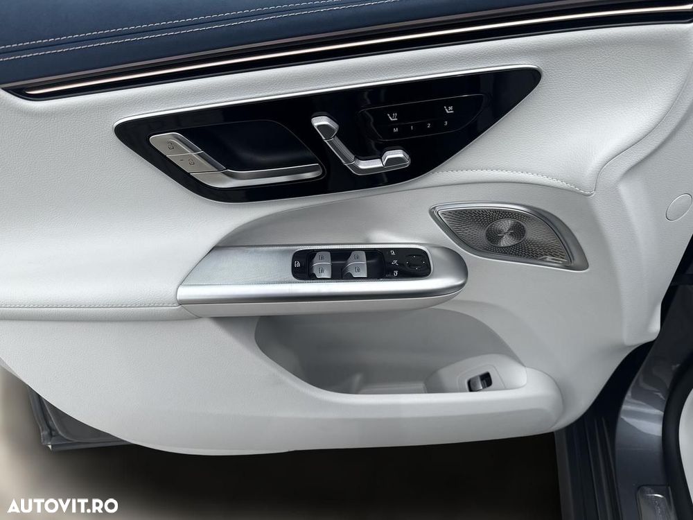 Mercedes-Benz EQE 350 4MATIC - 11