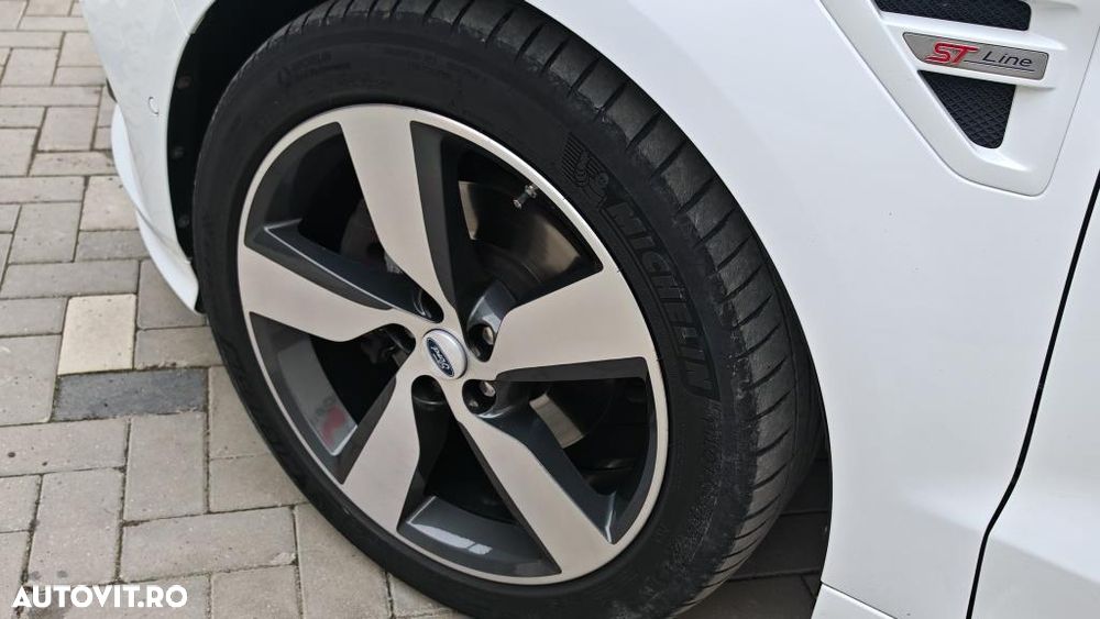 Ford S-Max 2.0 EcoBlue ST-Line - 29