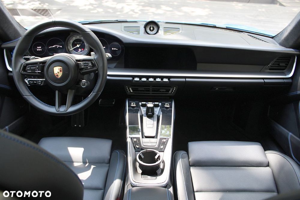Porsche 911 Turbo S - 22
