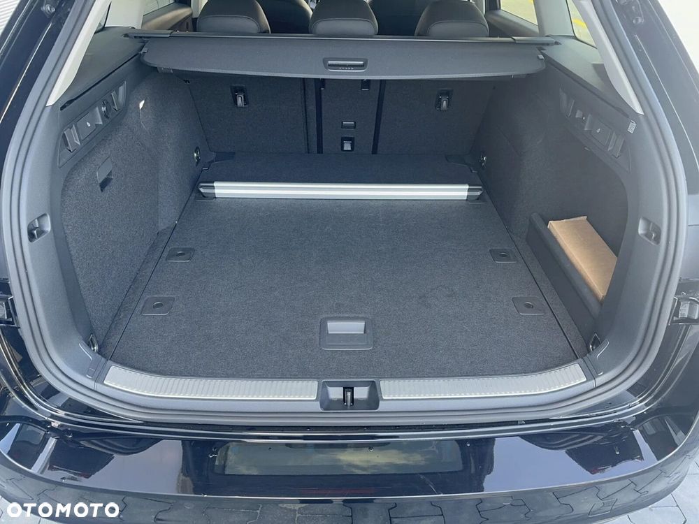 Skoda Superb 2.0 TDI SCR 4x4 Selection DSG - 16