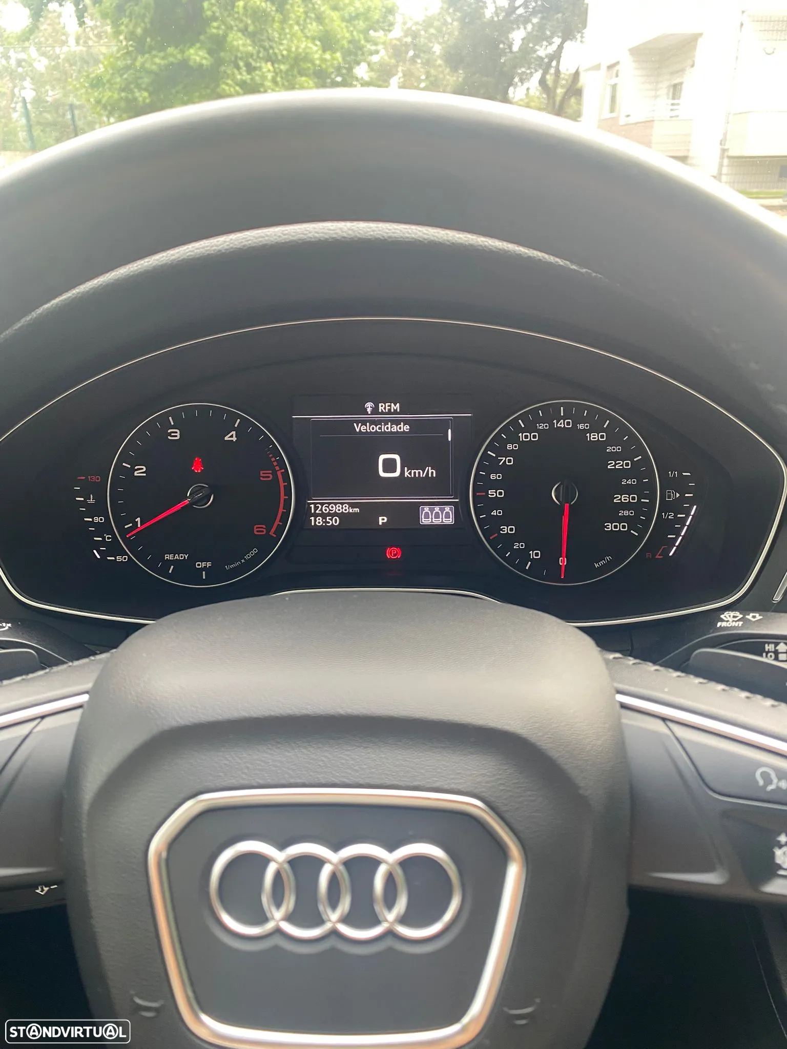 Audi A4 Avant 35 TDI S tronic - 12