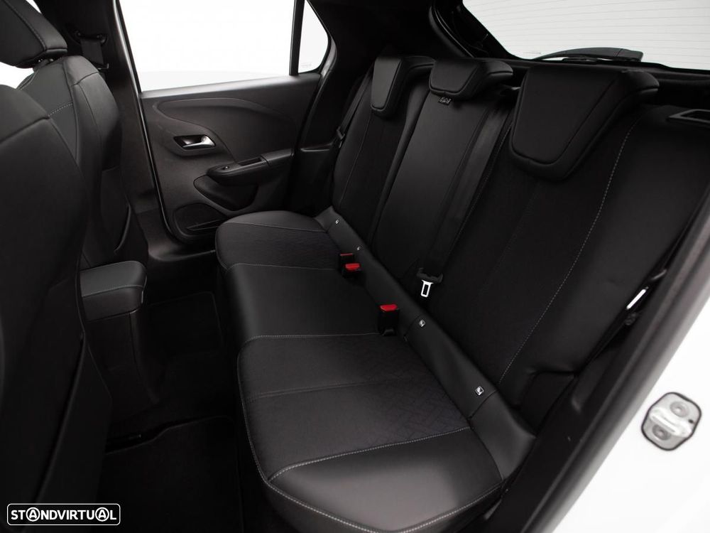 Opel Corsa 1.2 T GS - 10