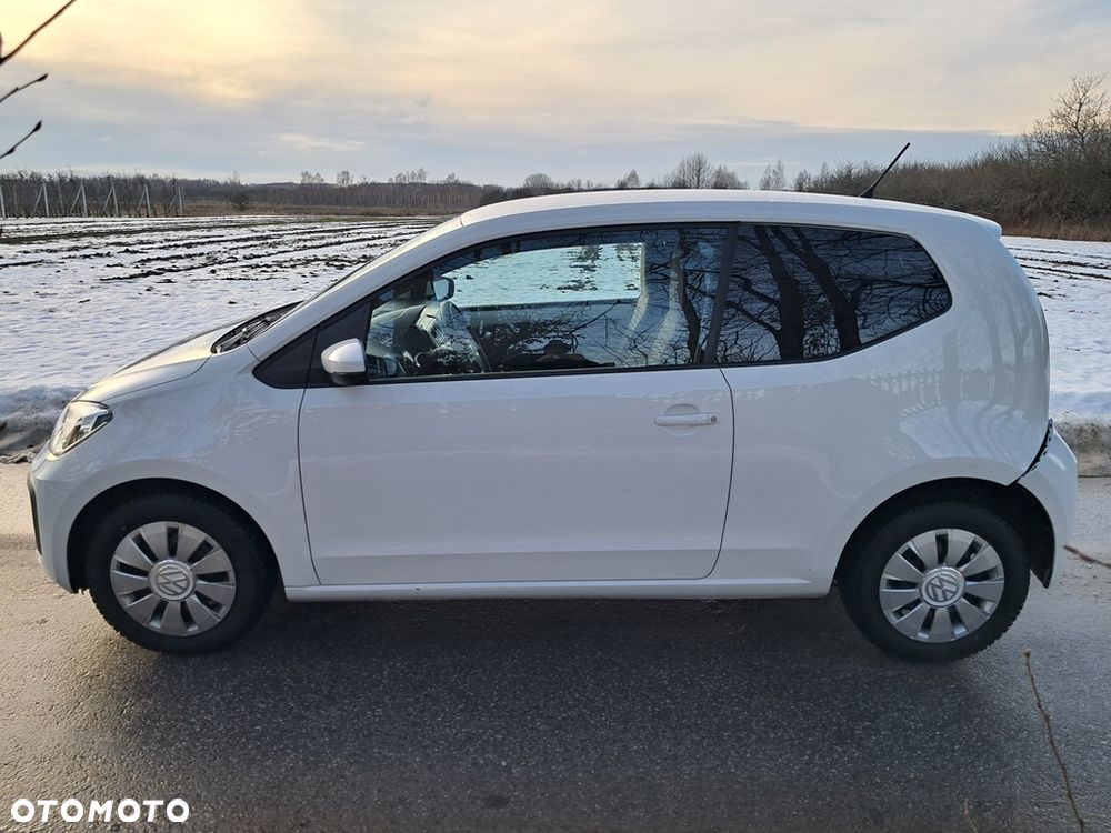 Volkswagen up! Active - 4