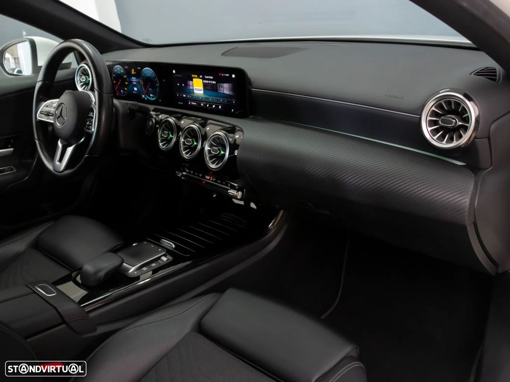 Mercedes-Benz A 250 Limousine e Style Plus - 13
