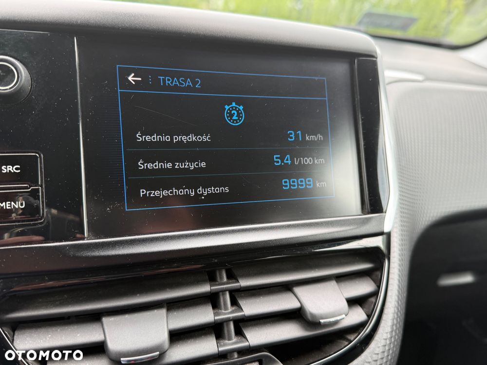 Peugeot 2008 1.5 BlueHDi Style - 8