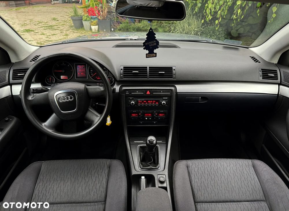 Audi A4 Avant 2.0 TDI - 19