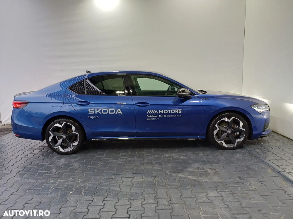 Skoda Superb 2.0 TDI 193 CP 4x4 DSG Sportline - 37