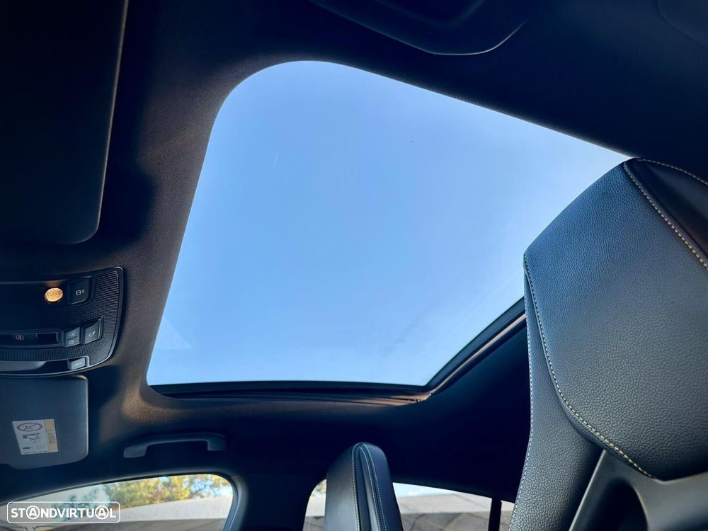 Mercedes-Benz CLA 45 AMG - 16