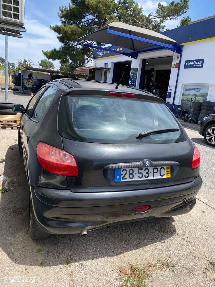 Peugeot 206 1.1 Color Line - 4
