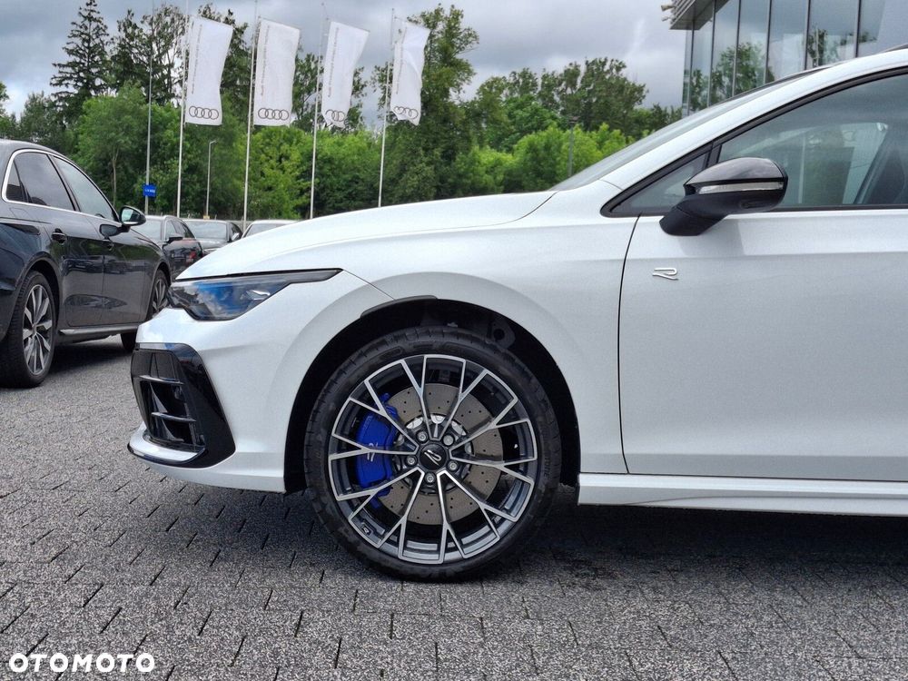 Volkswagen Golf Variant 2.0 TSI 4Motion R - 6