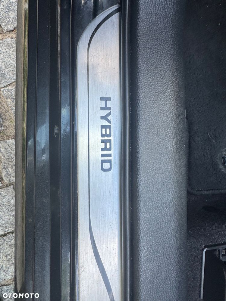 Toyota Corolla 1.8 Hybrid Executive - 14