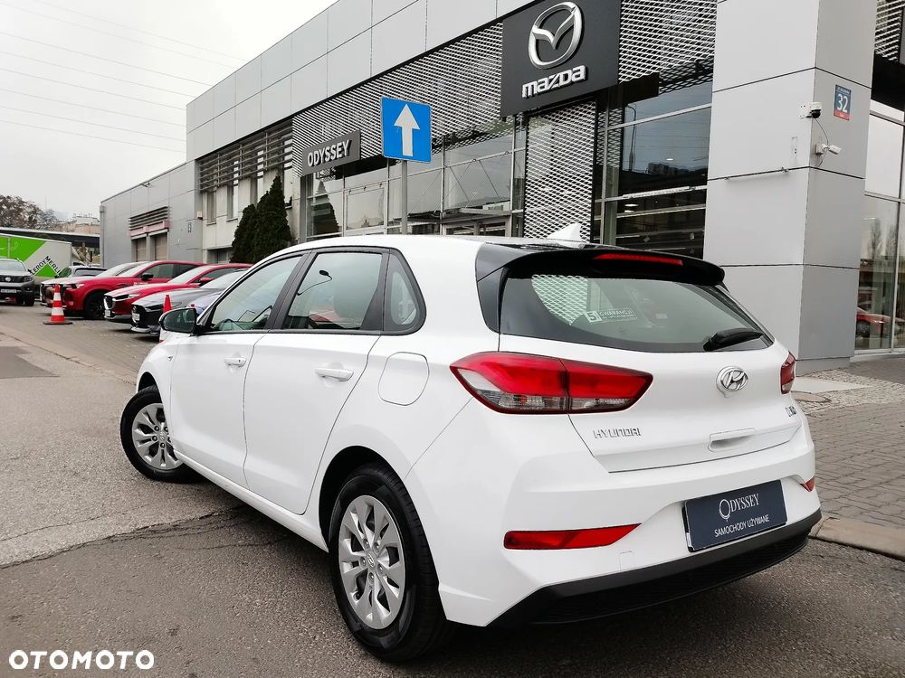 Hyundai i30 1.5 DPI Classic + - 2