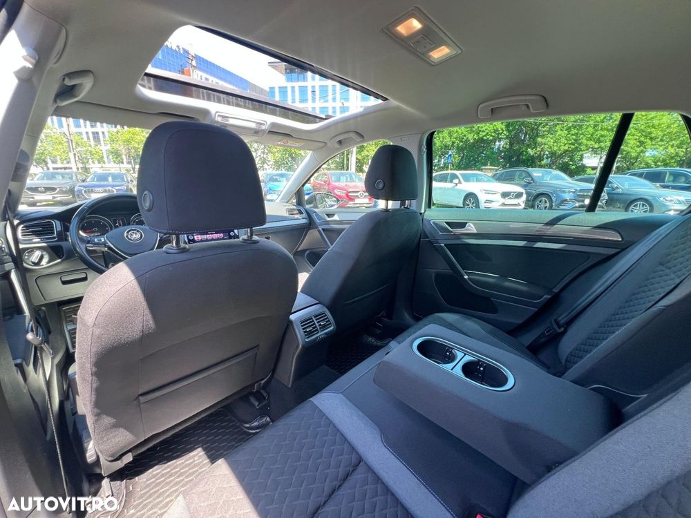 Volkswagen Golf 1.6 TDI DSG Highline - 13