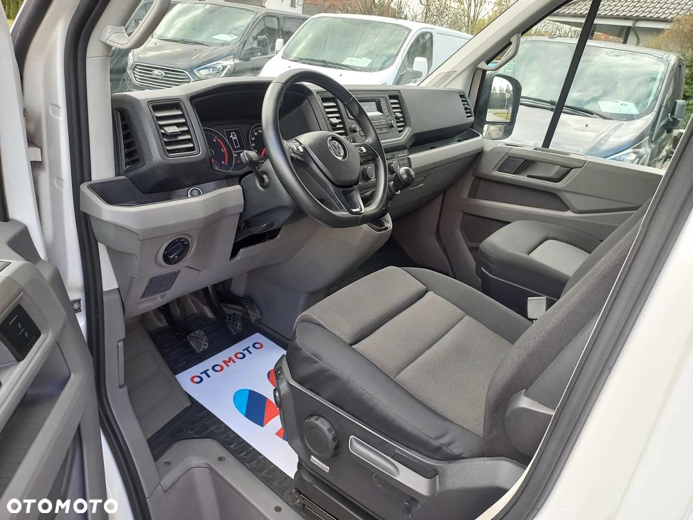 Volkswagen CRAFTER - 11