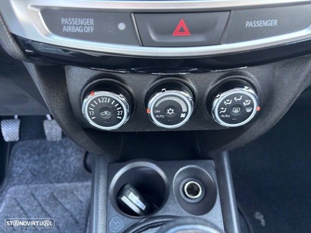 Mitsubishi ASX 1.6 MIVEC Intense Connect Edition - 8