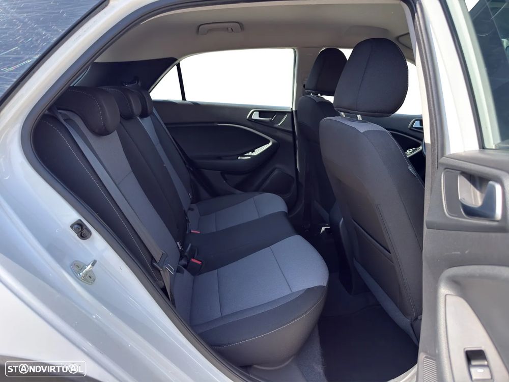 Hyundai i20 Active 1.0 T-GDi Comfort Navi - 17