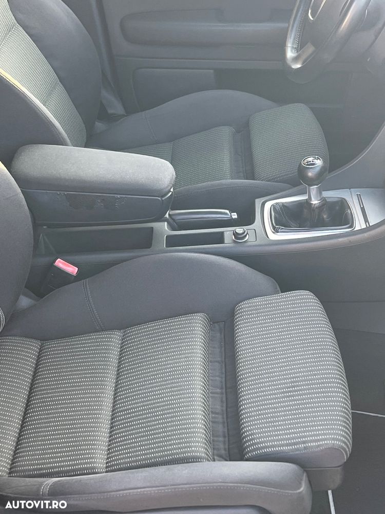 Audi A4 Avant 2.0 TDI - 8
