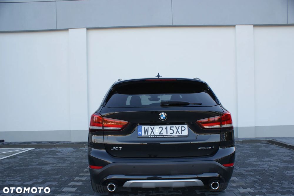 BMW X1 xDrive18d Business Edition - 3