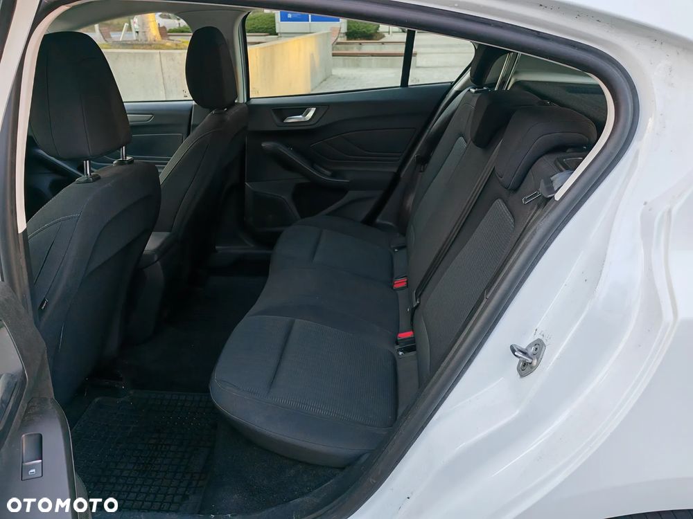 Ford Focus 1.5 EcoBlue Trend - 11