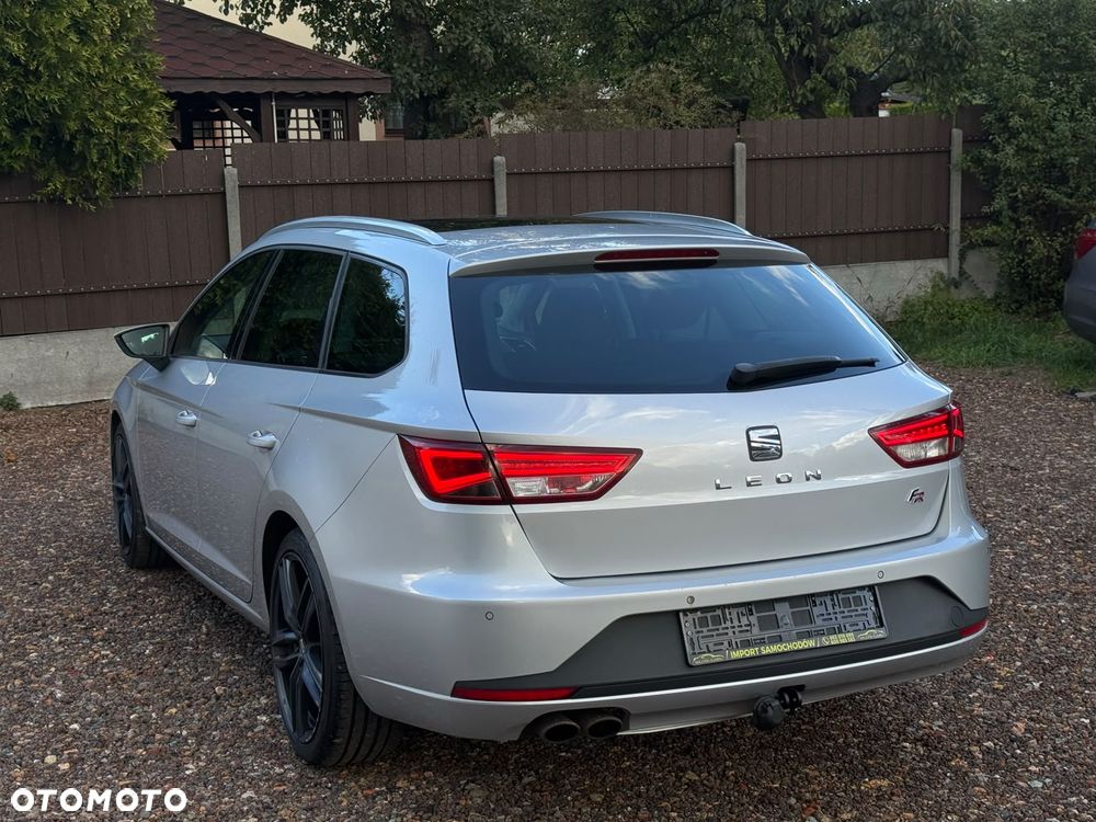 Seat Leon 1.8 TSI Ecomotive DSG FR - 8