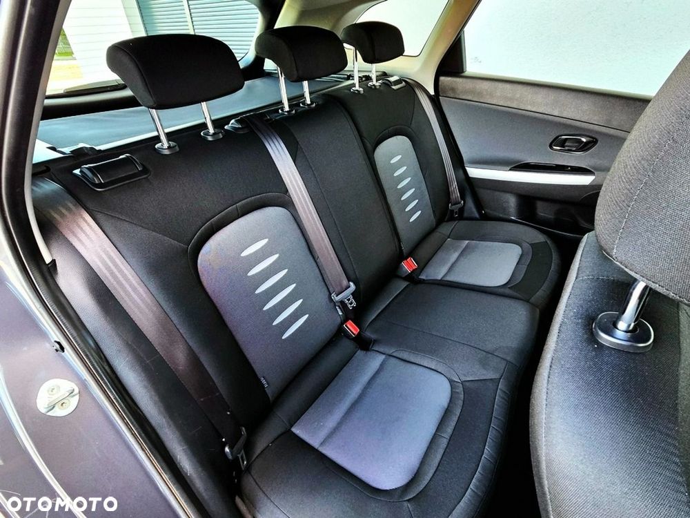 Kia Ceed 1.6 GDI Fifa World Cup Edition - 27