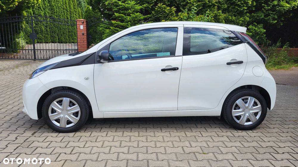 Toyota Aygo x - 4