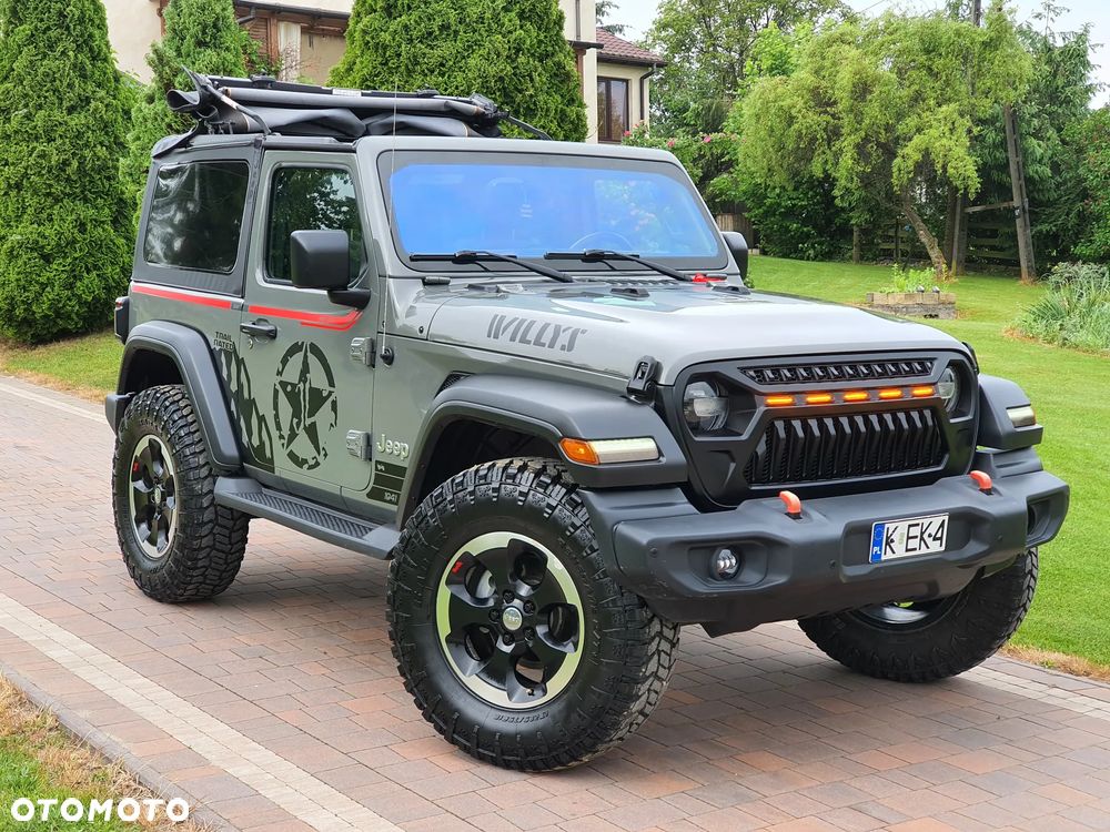 Jeep Wrangler - 2