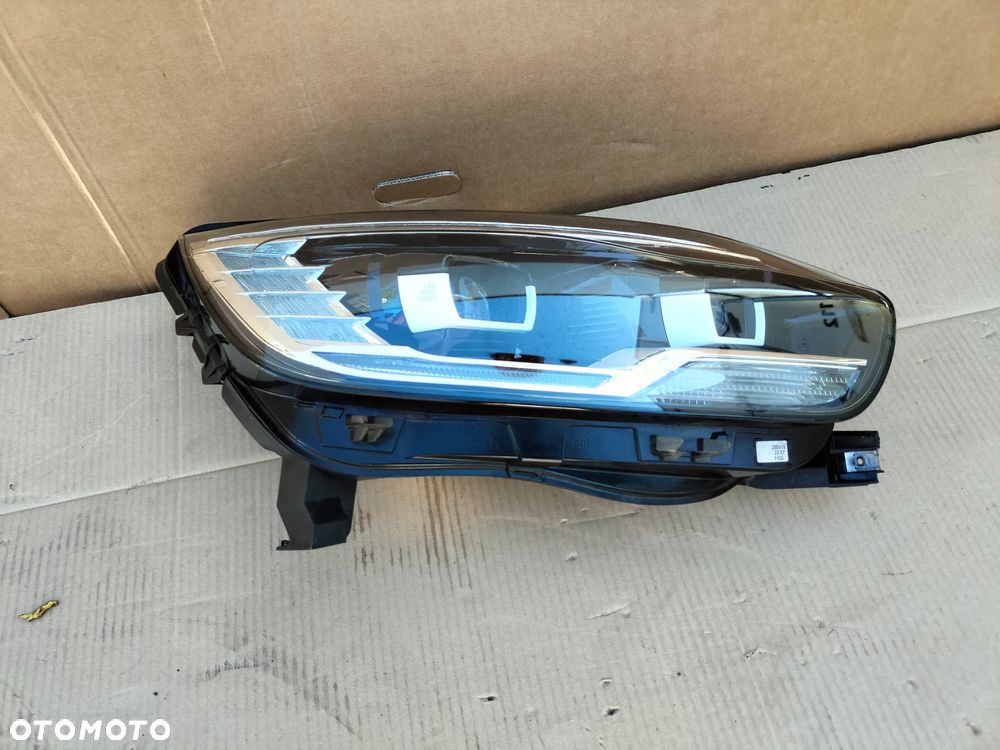 RENAULT SCENIC IV 2017 LAMPA PRAWA LED PURE VISION  UK - 7