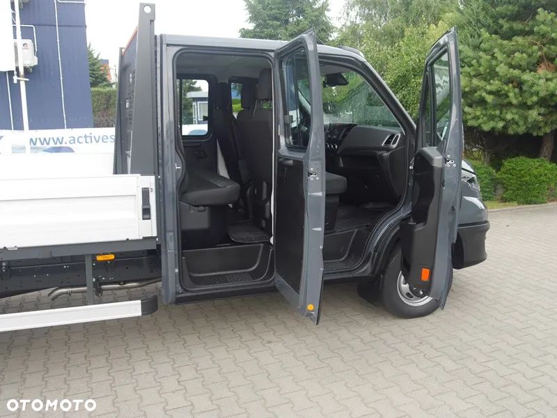 Iveco Daily 35S16HD 3.0 L wywrotka z kabiną brygadową - 5