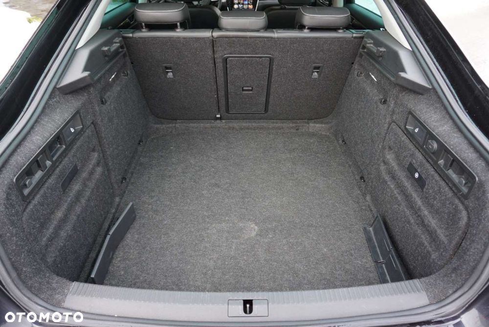 Skoda Superb 2.0 TSI 4x4 L&K DSG - 19