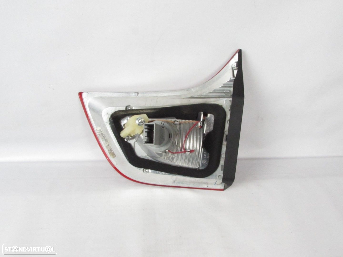 Farolim da mala Esquerdo Seminovo/ Original BMW X6 (E71, E72) 63217179987 - 4